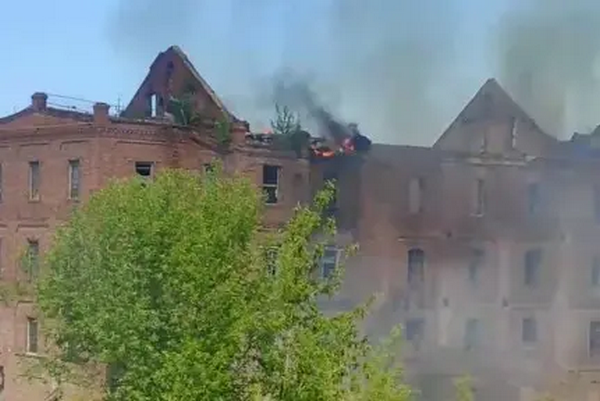 Паровий млин Пітера Діка після обстрілів
