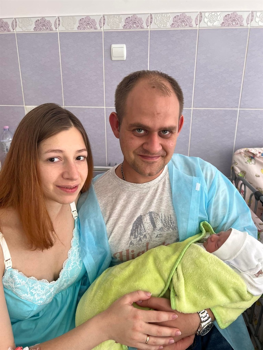 Катерина та Володимир з донькою