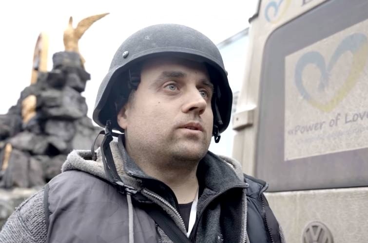 Волонтер Віктор