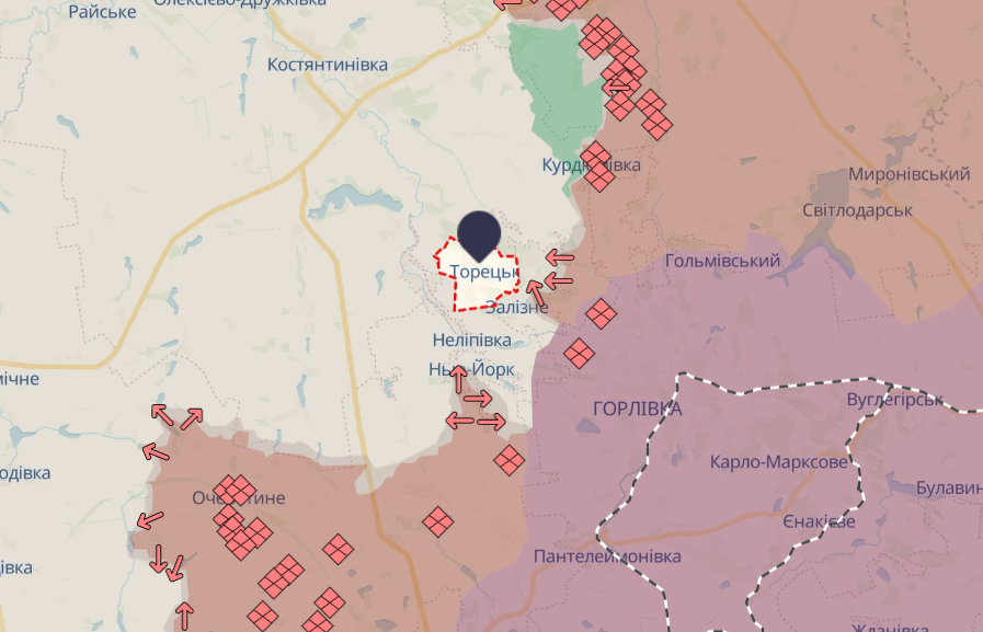 Російські окупанти не припиняють спроб зайти вглиб міської забудови на східних околицях Торецька, 15.07.2024