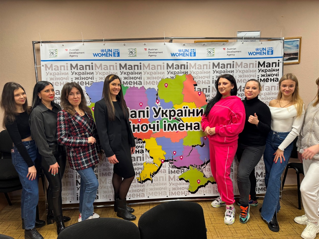 Олена Шевчук на зоході у Дніпрі